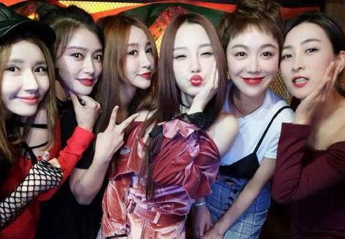 娱乐圈的吃瓜看客,揭秘明星幕后故事  第1张